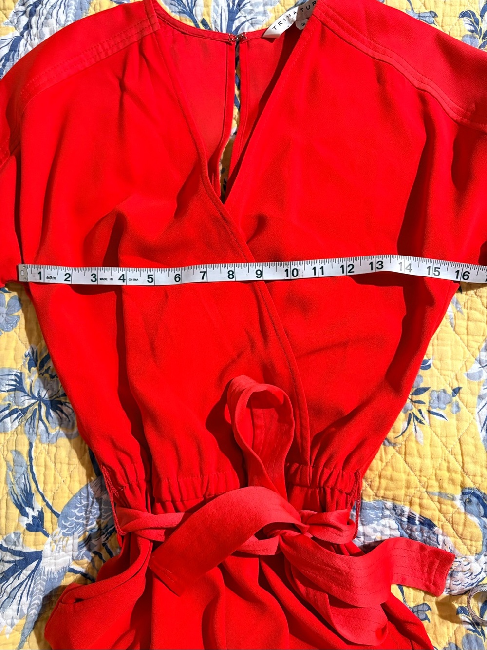 Designer Jumper by Trina Turk, sz 2, viiiiiibrant red! - Picture 4 of 9